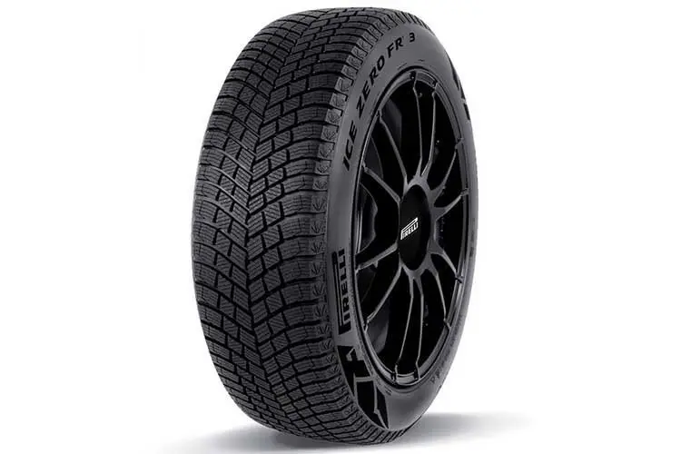 Pirelli представила новые зимние шины Ice Zero FR 3: улучшенная управляемость и сцепление в самых суровых условиях 2 Pirelli представила новые зимние шины Ice Zero FR 3: улучшенная управляемость и сцепление в самых суровых условиях 1
