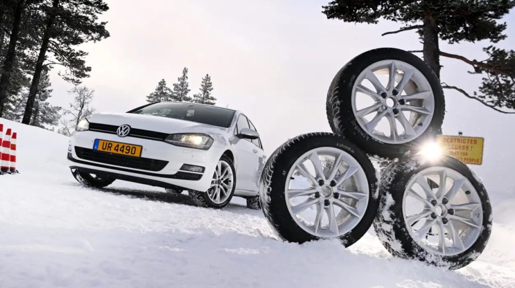 Continental WinterContact TS 870 снова стала лидером в тестах зимних шин Auto Express 2 Continental WinterContact TS 870 снова стала лидером в тестах зимних шин Auto Express 1