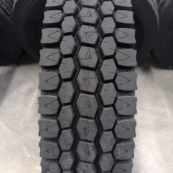 11R22.5 LANVIGATOR DV302 TL 16PR 146/143 M (ведущая) (Вьетнам)