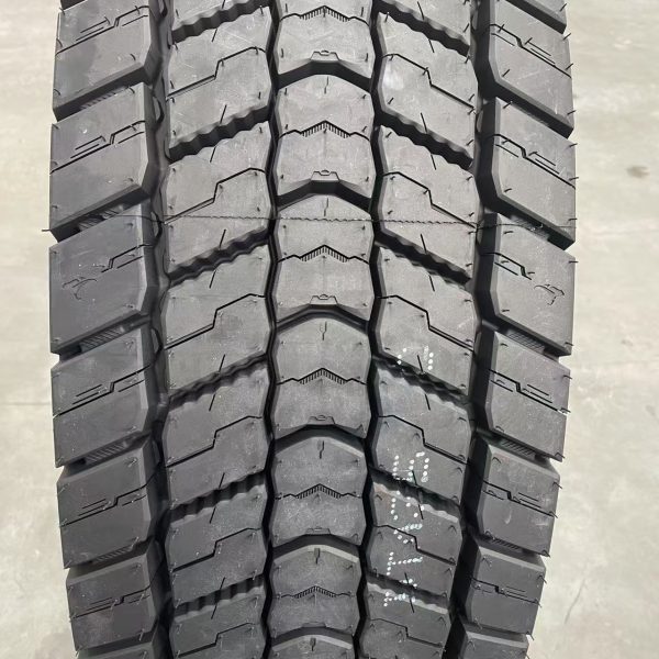 295/80R22.5 LANVIGATOR DL011 TL 18PR 154/149 M (региональная) (ведущая) (Вьетнам)