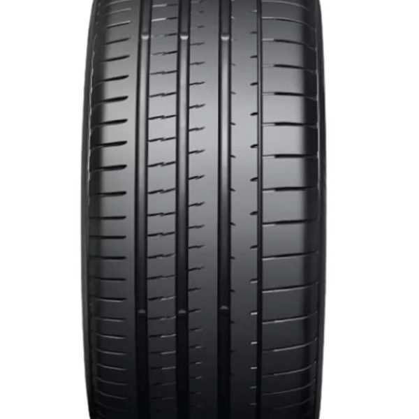 kind=photo angle=tread crop=full