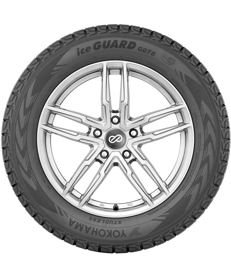 235/55R18 YOKOHAMA iceGuard Studless G075 100 Q 4 kind=photo angle=sidewall crop=full